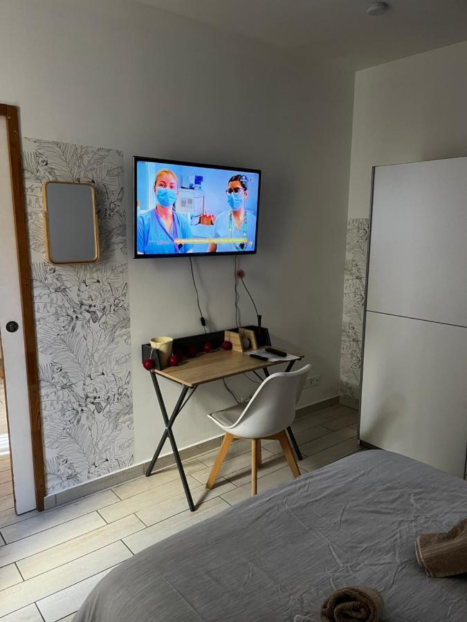 Joli Appartement Hypercentre T2, Classe Meuble De Tourisme 3 Avec Parking Gratuit Béziers Zewnętrze zdjęcie