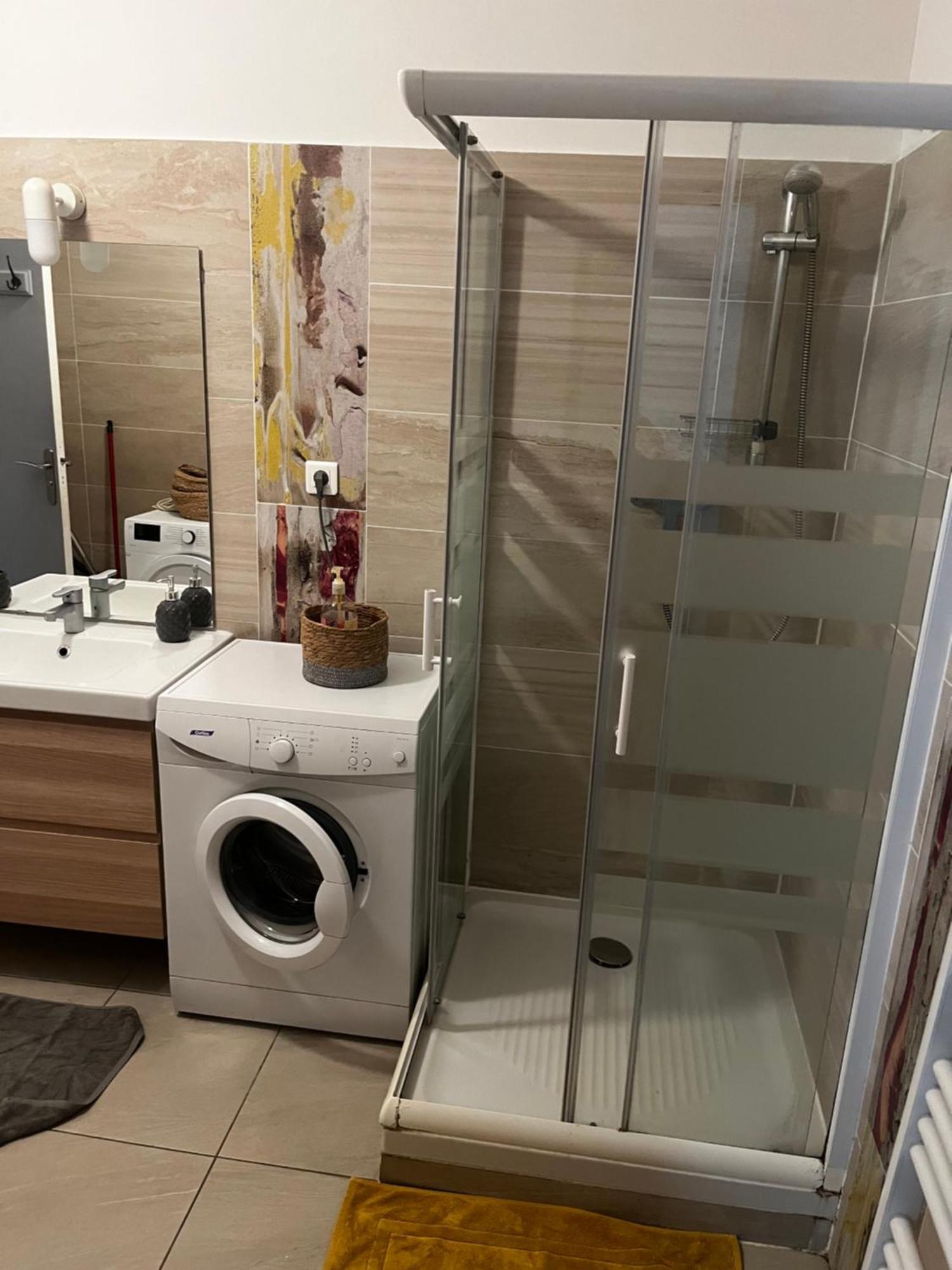 Joli Appartement Hypercentre T2, Classe Meuble De Tourisme 3 Avec Parking Gratuit Béziers Zewnętrze zdjęcie
